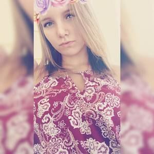 Meet your Posher, Alyssa